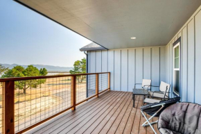Beautiful Water Views Coastal Oregon Townhome!